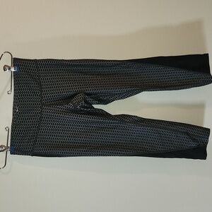 Nike Running Dri-Fit Compression Shin Length Leggings